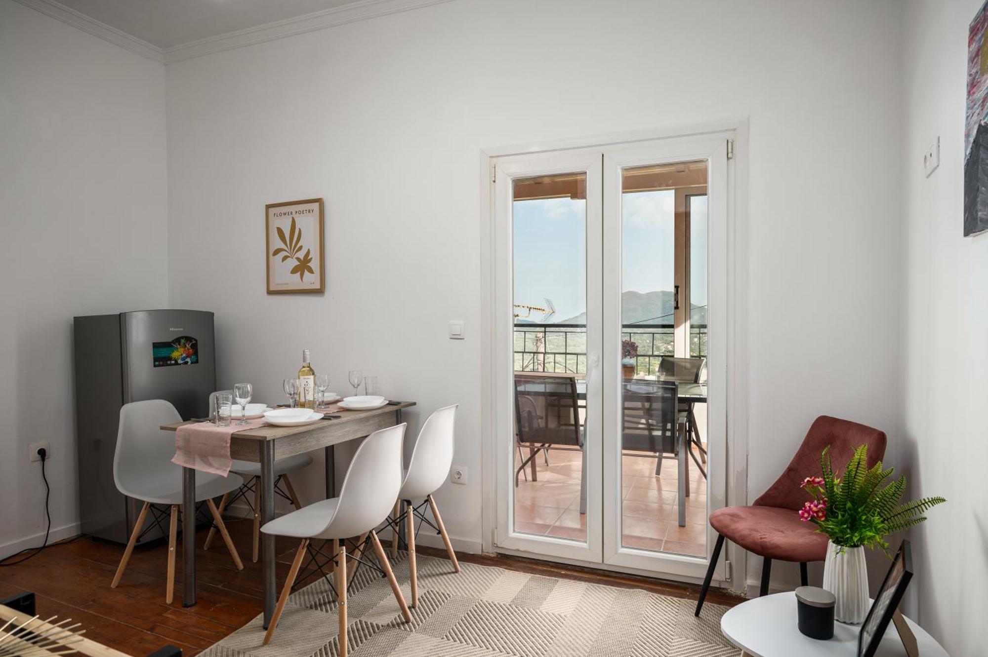 Eveniki House Vakantiehuis *